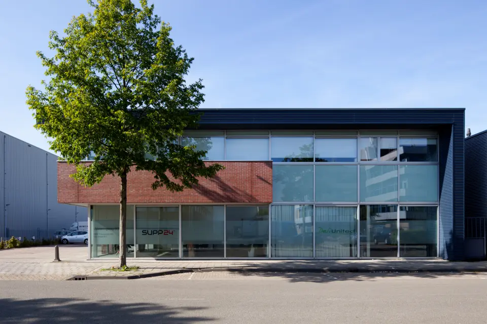 Bedrijfsgebouw Haarlem Waarderpolder Wateringweg VSAP architects afb.2