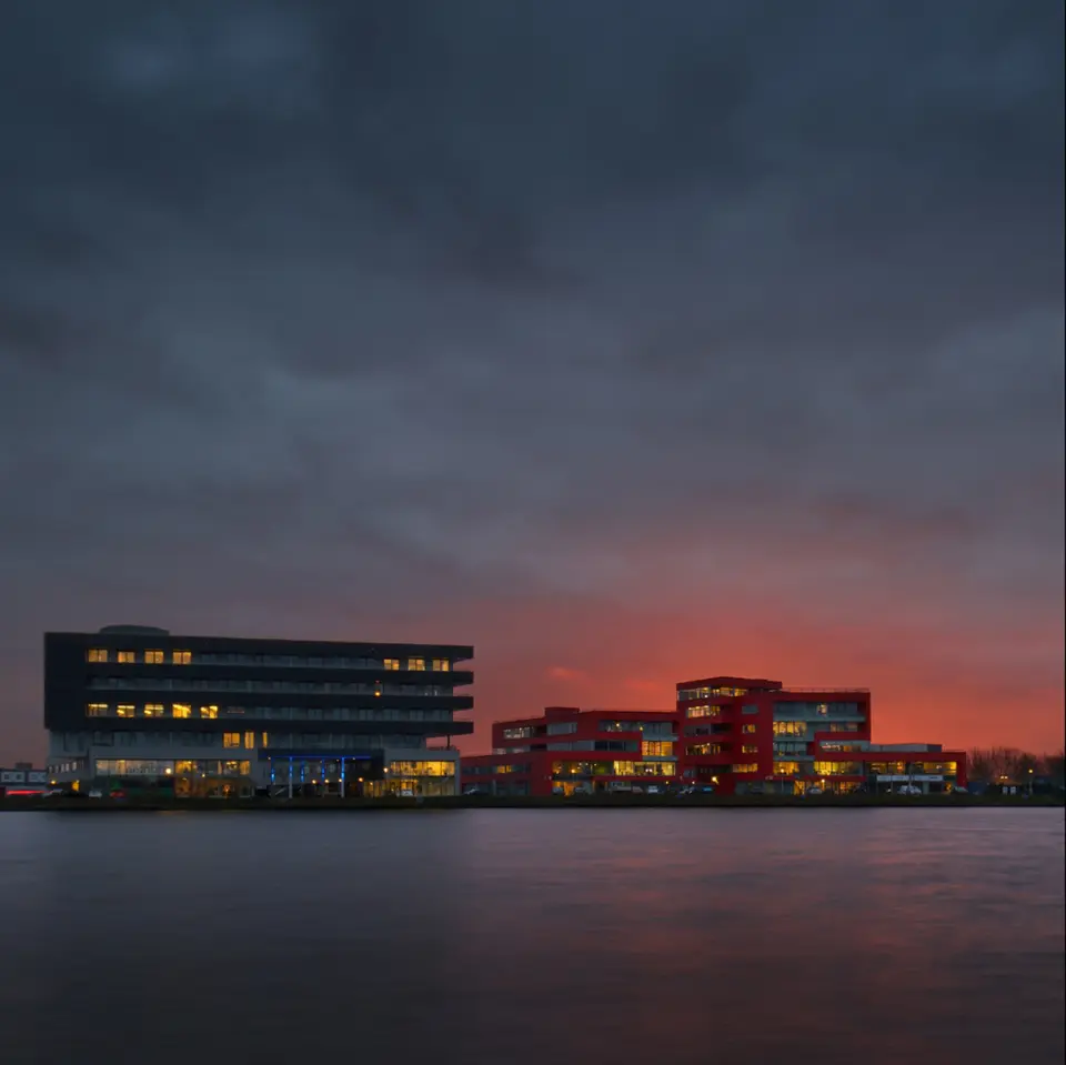 Bedrijvencomplex haarlem blauwe baronnen 10 werken projecten vsap architects