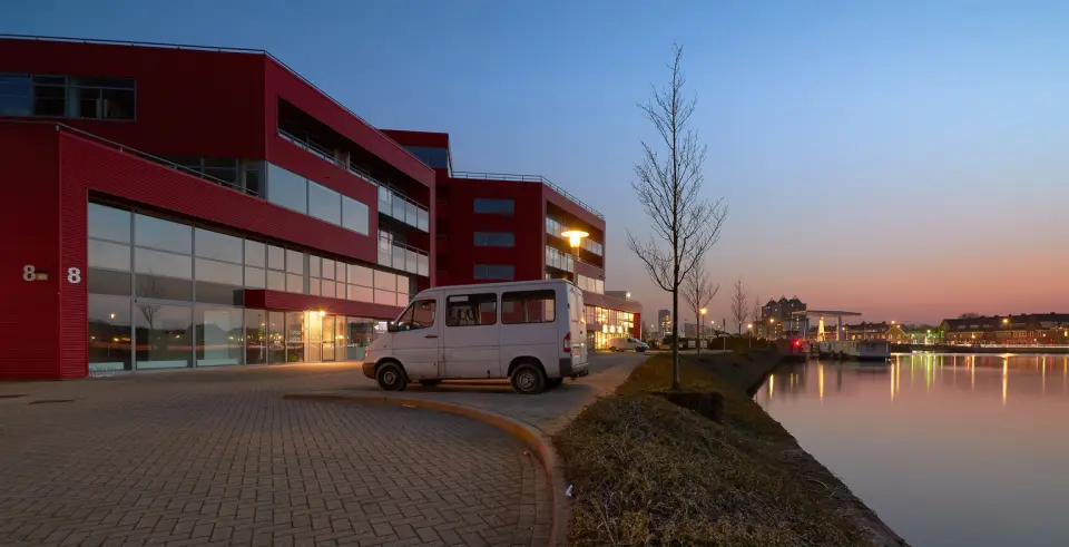 Bedrijvencomplex haarlem rode baronnen 8 werken projecten vsap architects